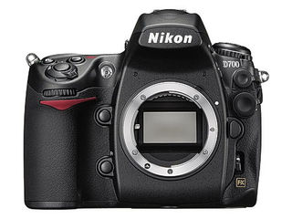 Nikon D700 + 14-24 mm