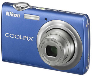 Nikon CoolPix S220 modrý