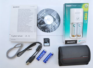 Sony CyberShot DSC-S3000 růžový + nabíječka + baterie + 2GB karta + pouzdro zdarma!