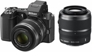 Nikon 1 V2 + 10-30 mm VR + 30-110 mm VR