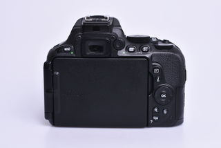 Nikon D5500 tělo bazar