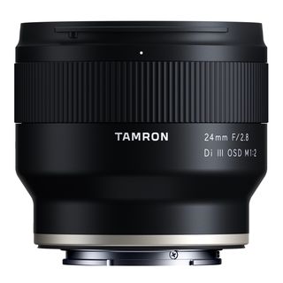 Tamron AF 24 mm f/2,8 Di III OSD MACRO 1:2 pro Sony FE