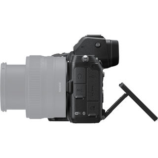 Nikon Z5 + Z 28 mm