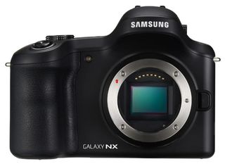 Samsung Galaxy NX + 18-55 mm III OIS i-Function
