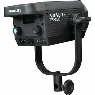NanLite FS-150 set tří světel vč. stativů a softboxů