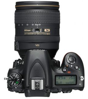 Nikon D750 tělo - Zánovní!
