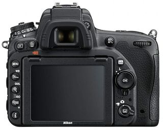 Nikon D750 + Tamron SP 15-30 mm f/2,8 DI VC USD!