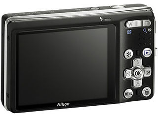 Nikon Coolpix S560 černý