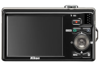 Nikon CoolPix S6000