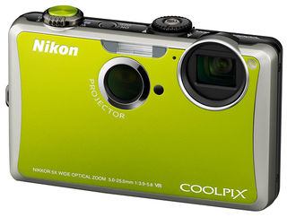 Nikon CoolPix S1100pj zelený