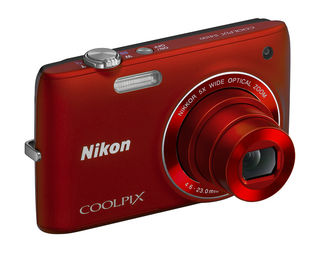 Nikon Coolpix S4100 červený