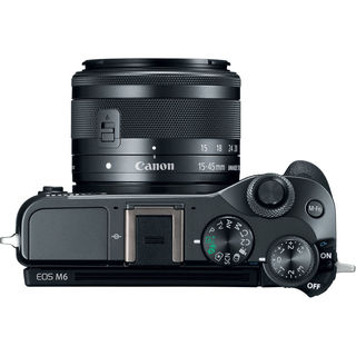 Canon EOS M6 + 15-45 mm STM