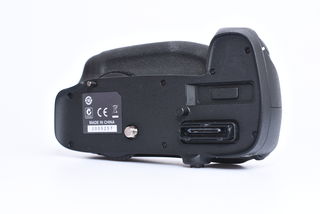 Nikon bateriový grip MB-D14 bazar