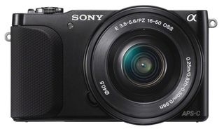 Sony NEX-3N + 16-50 mm + 55-210 mm černý