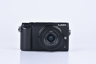 Panasonic Lumix DMC-GX80 + 12-32 mm bazar