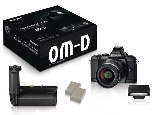 Olympus E-M5 + 12-50 mm černý + Power Kit