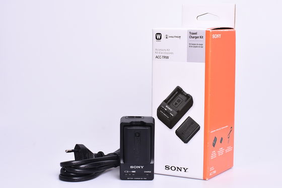 Sony nabíječka BC-TRW + akumulátor NP-FW50 bazar