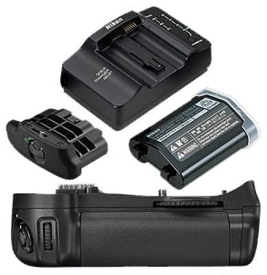 Nikon PDK1 MB-D10 power drive kit pro D300 / D700