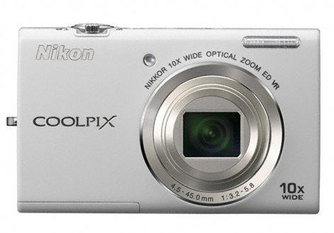 Nikon Coolpix S6200 bílý