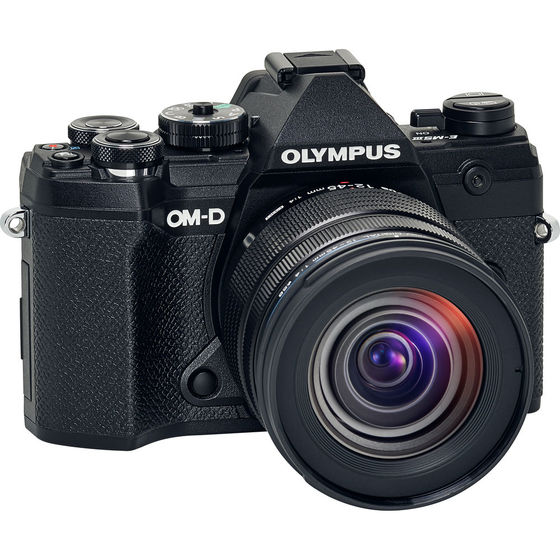 Olympus OM-D E-M5 Mark III + 12-45 mm PRO