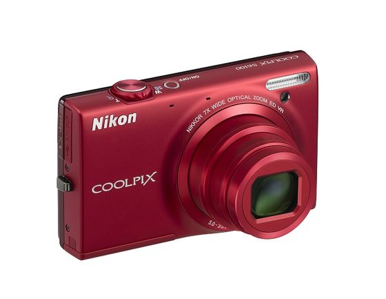Nikon Coolpix S6100 červený