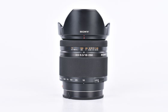 Sony 18-250mm f/3,5-6,3 bazar