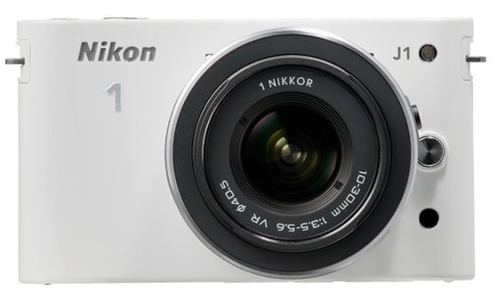 Nikon 1 J1 + 10-30 mm bílý