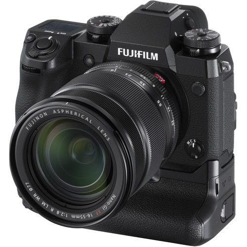 Fujifilm X-H1 tělo + XF 16-55mm f/2,8 R LM WR + grip VPB-XH1