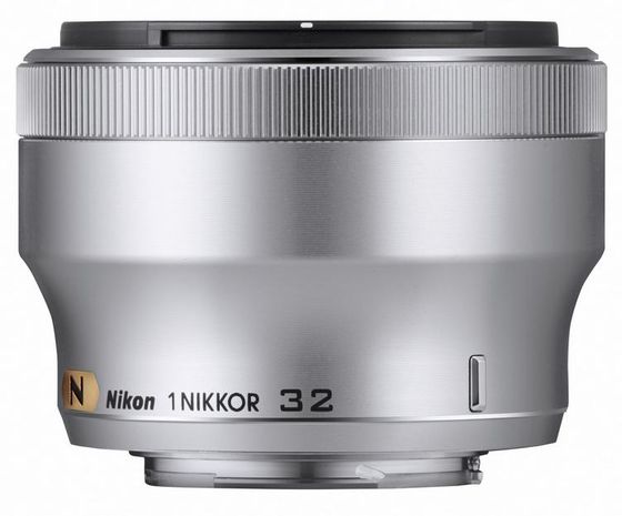 Nikon 1 32mm f/1,2 NIKKOR stříbrný
