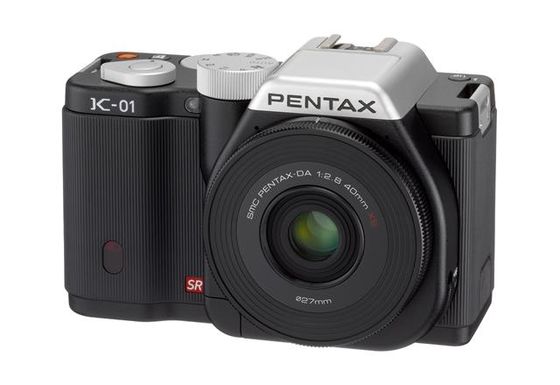 Pentax K-01 + 40 mm XS
