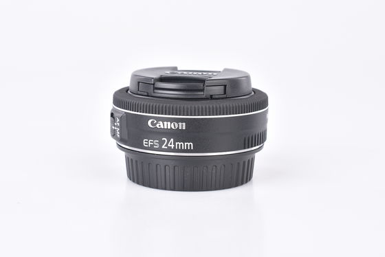 Canon EF-S 24mm f/2,8 STM bazar