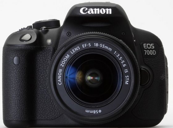 Canon EOS 700D + 18-55 mm IS STM + 55-250 mm IS STM