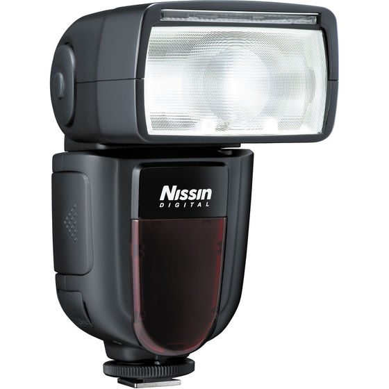 Nissin blesk Di700 Air pro Nikon + portrétní set + nabíječka s 4x AA 2500 mAh!