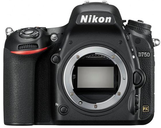 Nikon D750 tělo - Zánovní!