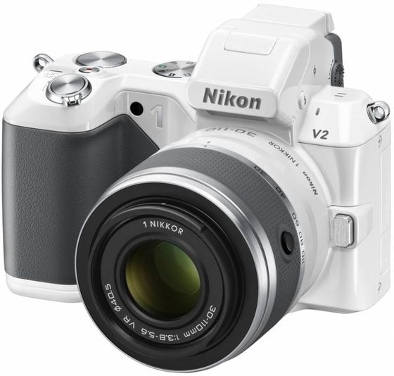Nikon 1 V2 + 10-30 mm VR bílý bazar