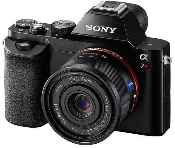 Sony Alpha A7R +  FE 35 mm f/2.8 ZA Sonnar T