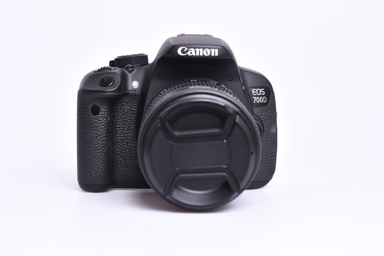 Canon EOS 700D + 18-55 mm IS STM bazar