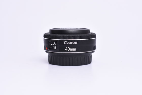 Canon EF 40mm f/2,8 STM bazar