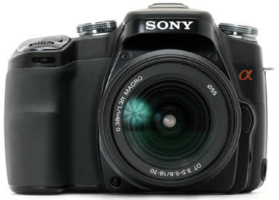 Sony Alpha A100 černý +  DT 18-70 mm + 75-300 mm