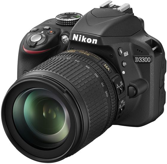 Nikon D3300 + 18-105 mm VR + 16GB Ultra + originální brašna + UV filtr 67mm!
